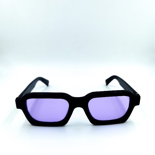 Retro Super Future Caro 7C7