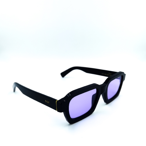 Retro Super Future Caro 7C7